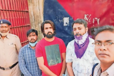 एयर टिकट, होटल बुकिंग आदि के नाम से फर्जी का मामला ,