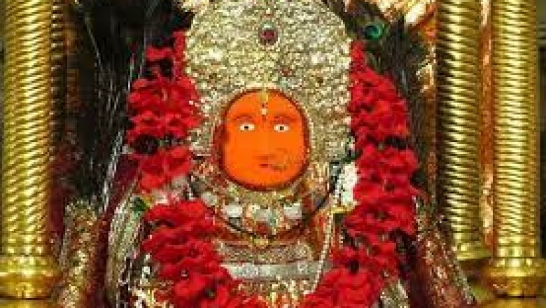 मां बम्लेश्वरी मंदिर ट्रस्ट ने नवरात्रि पर्व की तैयारी शुरू कर दी है,