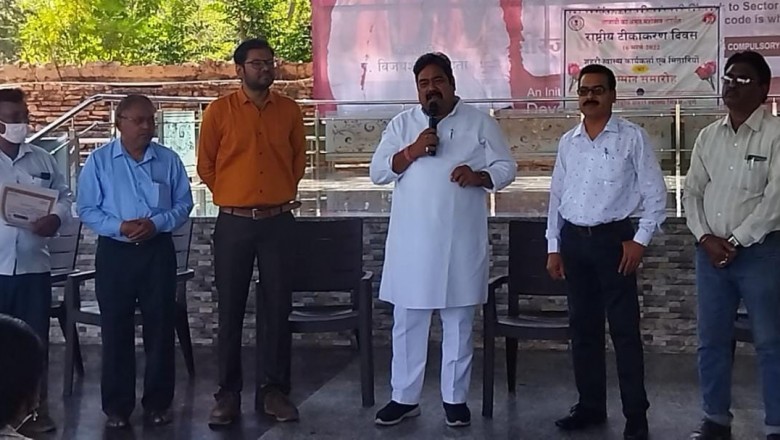 पल्स पोलियो एवं कोरोना योद्धाओं का महापौर नीरज पाल ने किया सम्मान,