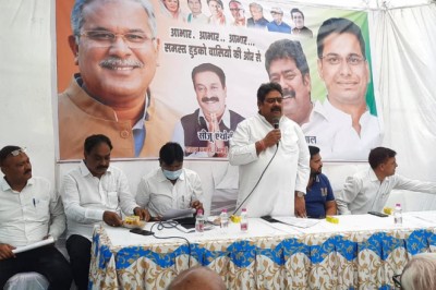 हुडको में पट्टा निष्पादन के लिए शिविर का आयोजन,