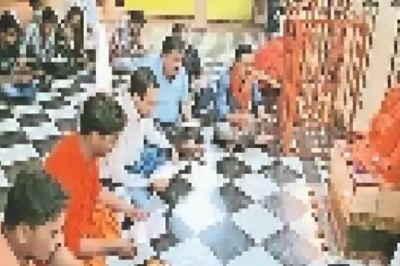 धर्मयात्रा :
