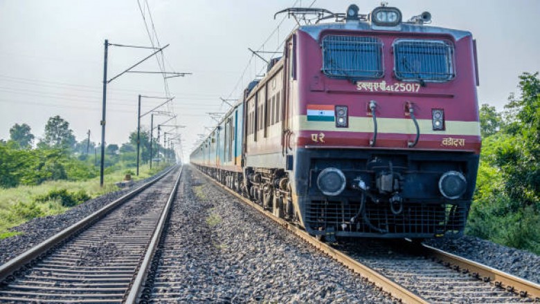 लॉकडाउन में बंद 87 ट्रेनें नहीं लौटी पटरी पर