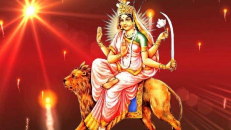 नवरात्रि के छठे दिन कात्यायनी देवी की पूजा :