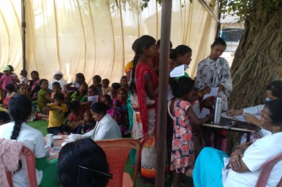 निःशुल्क स्वास्थ्य शिविर 300 से अधिक ग्रामीणों ने लिया लाभ