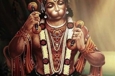 Bajrang Baan : हनुमान जन्मोत्सव पर जरूर करें बजरंग बाण का पाठ, शत्रुओं से मिलेगा छुटकारा