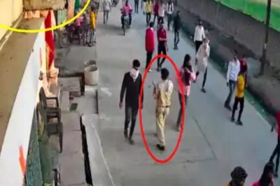 नकाबपोश दंगाई मंदिर और घरों पर टूट पड़े, रोकने तैनात था एक सिपाही; चंद मिनटों में जल उठा शहर