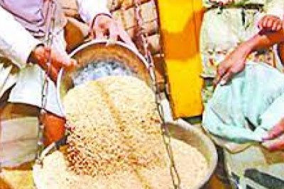 योगी सरकार ने की ऐसे तैयारी : यूपी के 3.6 करोड़ राशन कार्डधारक कहीं भी ले सकेंगे फ्री राशन,