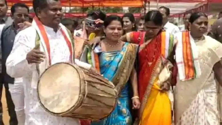 350 दूल्हे एक साथ चढ़े घोड़ी पर, घराती और बाराती बने अफसर : बारात में जमकर थिरके मंत्री लखमा