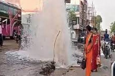 फिर फूटी पेयजल पाइपलाइन, 15 फीट से ऊंचा फौव्वारा, 3 महीने में 30 से ज्यादा बार पहुंचा नुकसान
