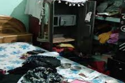 रायपुर में अब बैंक कर्मचारी के घर चोरों का धावा:ताला तोड़कर 2.5 लाख के गहने ले गए;
