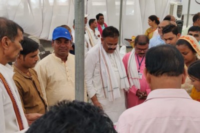 विधायक दलेशवर साहु राजनांदगांव में हुए साहू समाज बैठक में हुए शामिल