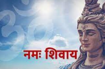 भक्तो को भोले के दर्शन : केदारनाथ के कपाट खुले, कई किलोमीटर लंबी लाइन में बच्चे, बूढ़े, महिलाएं
