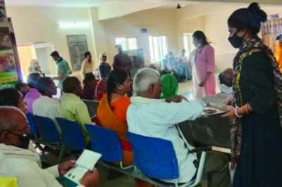 सियान जतन क्लिनिक के अंतर्गत बुजुर्गों को दिया स्वास्थ्य परामर्श :विशेष ओपीडी में बताए लू से बचने के उपाय