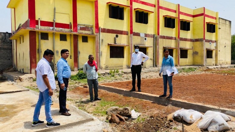 आयुक्त प्रकाश सर्वे ने आत्मानंद स्कूल का किया निरीक्षण, 30 मई तक कार्य कंप्लीट करने अधिकारियों को दिया अल्टीमेटम