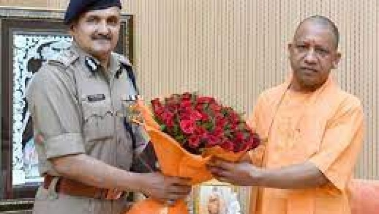 मुख्यमंत्री आवास से सीधे पहुंचे पुलिस मुख्यालय, भारतीय विदेश सेवा के प्रोबेशनरी अफसरों से मिले