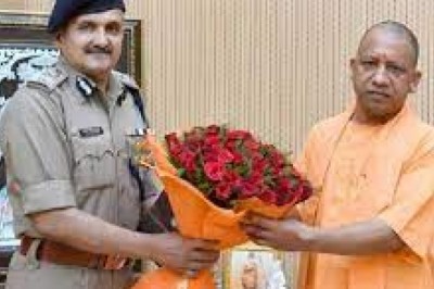 मुख्यमंत्री आवास से सीधे पहुंचे पुलिस मुख्यालय, भारतीय विदेश सेवा के प्रोबेशनरी अफसरों से मिले