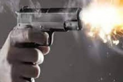 CRIME NEWS : एक शख्स ने अपने भाई की गोली मारकर की हत्या