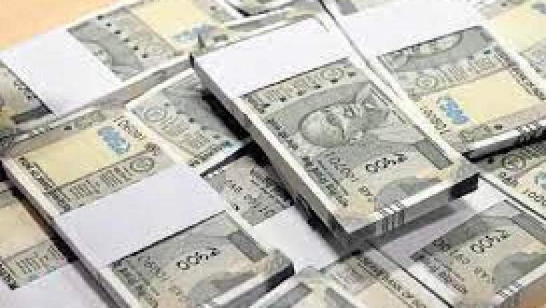 करोड़पति निकला पटवारी: EOW की कार्रवाई में डेढ़ करोड़ की संपत्ति का खुलासा, अब तक की आय 60 से 70 लाख