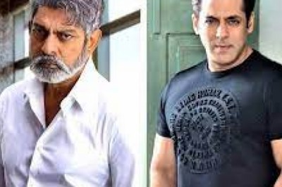 सलमान खान की फिल्म 'कभी ईद कभी दिवाली' में हर दिन नए फेरबदल : वेंकटेश के बाद अब साउथ स्टार जगपति बाबू की एंट्री