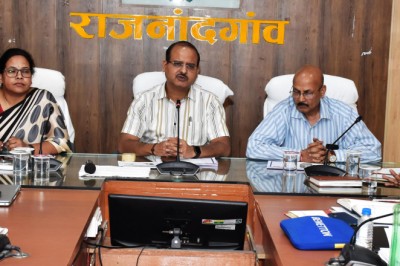 कलेक्टर ने की मुख्यमंत्री सुपोषण अभियान की समीक्षा : गंभीर कुपोषित बच्चे और एनिमिक समस्या को जड़ से खत्म करने के लिए एक्शन प्लान पर चर्चा