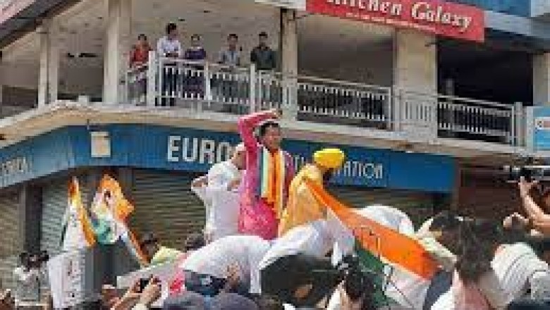 भूपेश बघेल पहुंचे कांग्रेस मुख्यालय :  CM बोले-केंद्रीय एजेंसियों का दुरुपयोग कर विपक्ष को दबा रहे,