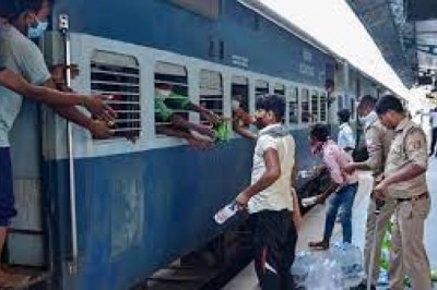 CG NEWS: लोकमान्य तिलक, बिलासपुर भगत की कोठी समेत 141 एक्सप्रेस और पैसेंजर ट्रेनें रद्द…