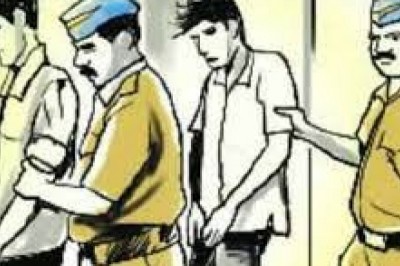 क्राइम ब्रांच ने ऐसे किया पर्दाफाश  2 करोड़ रुपये के बादाम चुराने वाले शातिर चोर गिरफ्तार,