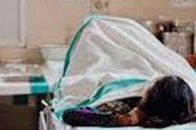 परिजनों ने काटा बवाल  आपरेशन के दौरान अस्पताल में महिला की मौत,