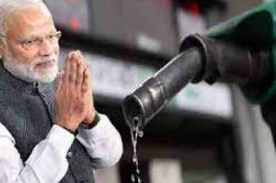 मोदी सरकार ने पेट्रोल पर 6 और डीजल पर 13 रुपये प्रति लीटर बढ़ाया टैक्स, जानिए आम लोगों पर क्या होगा असर ?