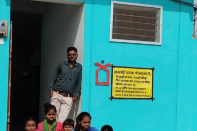प्रधानमंत्री आवास योजना के सफलतम 07 वर्ष पूर्ण होने पर आयोजित कार्यक्रम में महापौर ने किया हितग्राहियों का सम्मान