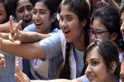 पंजाब स्कूल शिक्षा बोर्ड के 10वीं के रिजल्ट में फिरोजपुर की नैंसी ने किया टॉप, दूसरे पर दिलप्रीत कौर और तीसरे स्थान पर कोमनप्रीत कौर का कब्जा