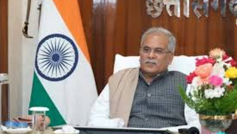 CM बघेल ने जारी की राशि, गोबर बेचने वाले पशुपालकों, ग्रामीणों, महिला समूहों और गौठान समितियों को 10 करोड़ 84 लाख रुपए का भुगतान