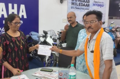 शिवनाथ व्यवसायिक परिसर में अवैध पार्किंग को लेकर भिलाई निगम ने की कार्रवाई, 65000 रुपए लगाया जुर्माना, दुकान सील करने की दी चेतावनी