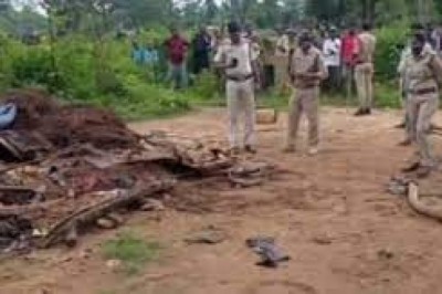 पानी भरे गड्ढे में डूबने से 3 बच्चों की दर्दनाक मौत, मृतकों में दो सगी बहनें