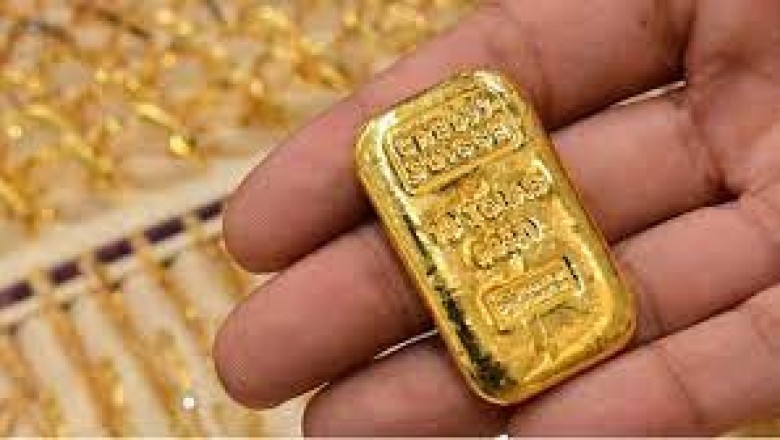 सोना 454 रुपए हुआ सस्‍ता, चांदी की कीमत 2000 रुपए घटी, जानिए 10 ग्राम गोल्‍ड का क्या है रेट