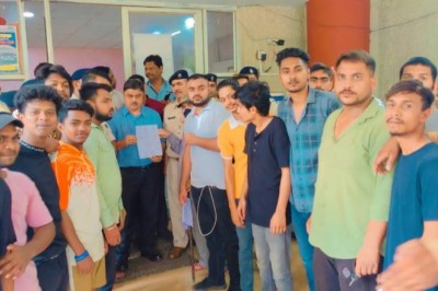एन एस यू आई युवाओं ने BSP TA बिल्डिंग में महाप्रबंधक के नाम से दिया  ज्ञापन जानें कारण