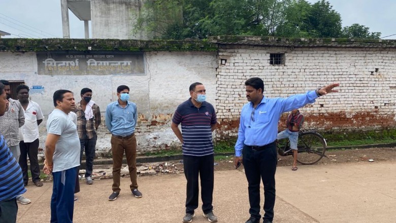 प्रमुख सड़कों के किनारे निगम आयुक्त लोकेश चंद्राकर ने देखी सफाई व्यवस्था, कंडम वाहनों को हटाने के दिए निर्देश