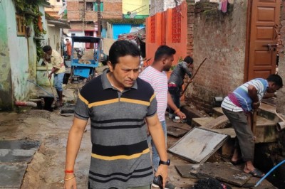 विधायक,मेयर,कमिश्नर एवं एमआईसी सदस्यों ने गेड़ी,भौरा चलाकर लुत्फ उठाया: