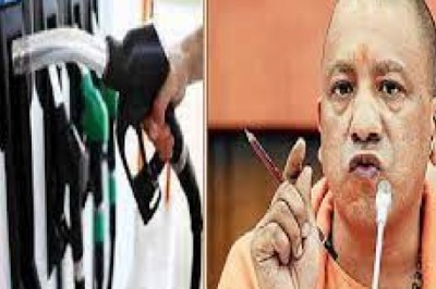 उत्तर प्रदेश के मुख्यमंत्री योगी आदित्यनाथ का बड़ा ऐलान पेट्रोल-डीजल पर नहीं बढ़ेगा वैट