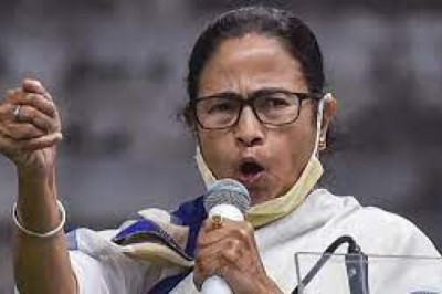 रिश्वत लेकर किया घपला ,बिना मैरिट वालों को नौकरी दी ममता  के विधायकों ने भी रिकमंडेशन लिस्ट भेजी