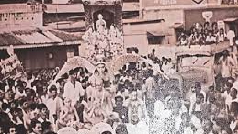 दोस्तों की दास्तां झांकियों के पीछे : राजनांदगांव की विसर्जन झांकियां पूरे देश में प्रसिद्ध है