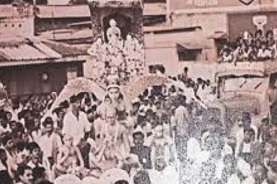 दोस्तों की दास्तां झांकियों के पीछे : राजनांदगांव की विसर्जन झांकियां पूरे देश में प्रसिद्ध है