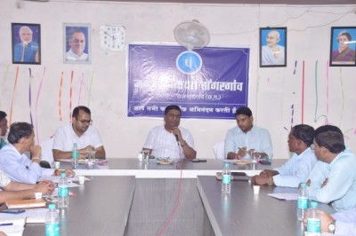 सभी एसडीएम गौठान के लिए अनिवार्य रूप से शासकीय भूमि उपलब्ध कराने के दिए निर्देश