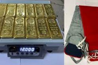 एयरपोर्ट पर 5.38 करोड़ रुपये का 12 किलो सोना ले जाते 6 यात्री गिरफ्तार
