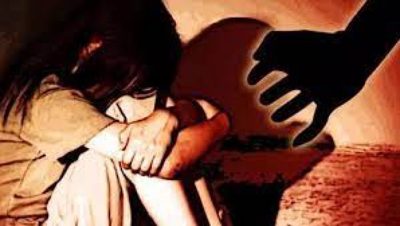 नाबालिग से GANG RAPE: झांकी दिखाने के बहाने किडनैपिंग, फिर सूनसान इलाके में लड़की से कुकर्म, तीन रोपिस्ट दोस्त गिरफ्तार