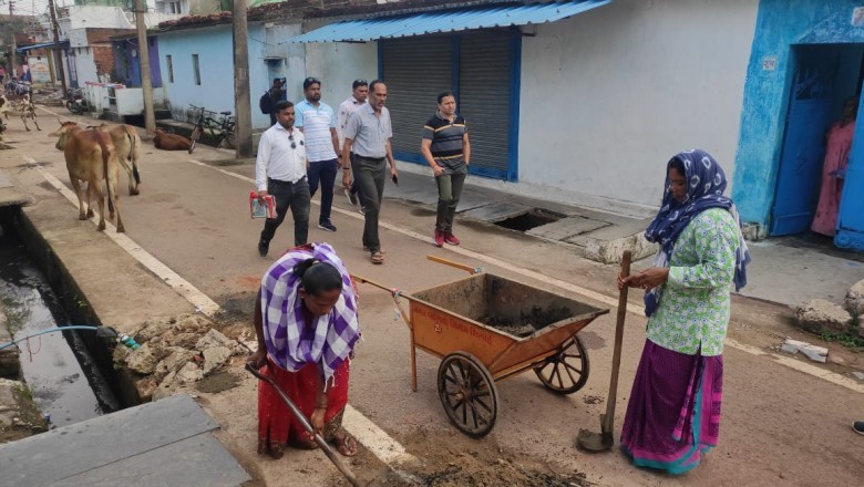 पानी की बर्बादी रोकने नलों में लगाएं टोटी, निगम आयुक्त लोकेश चंद्राकर ने दिए सख्त निर्देश