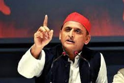 UP विधानसभा मानसून सत्र : सदन में बिजली को लेकर तकरार, अखिलेश यादव ने पूछा- किसानों को मुफ्त बिजली देने का वादा किया था