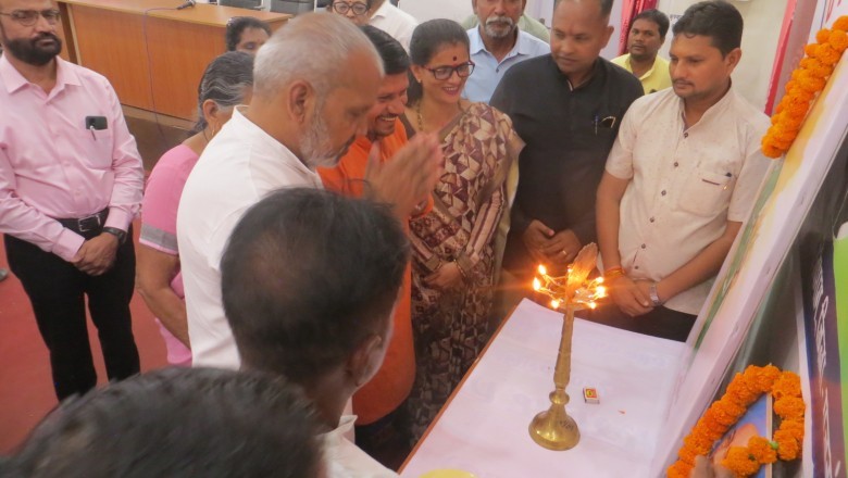 अंतर्राष्ट्रीय वृद्धजन दिवस पर निगम सभागृह में निगम पदाधिकारियों ने किया वृद्धजनों का सम्मान :