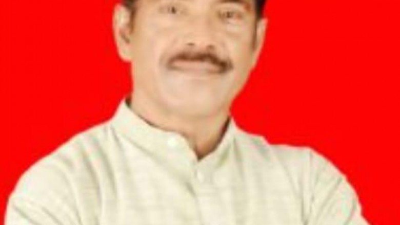 करवा चौथ  में महिलाएं पति की लंबी उम्र के लिए निर्जला उपवास करती है - शिव वर्मा