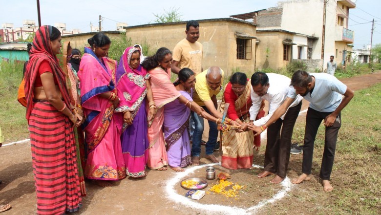 महापौर ने किया वार्ड नं. 21 में नाली निर्माण का भूमि पूजन